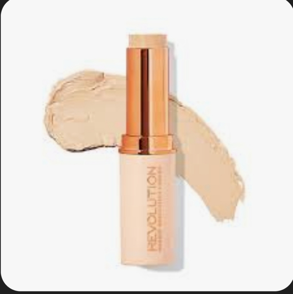 Revolution Foundation Stick - F2